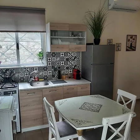 Saint Giovanni House بيت للعطل Charokopio