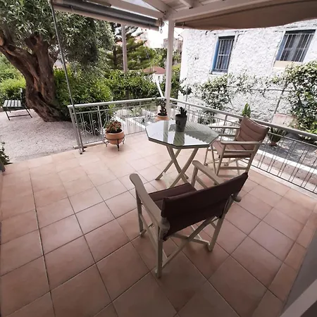 Saint Giovanni House بيت للعطل *